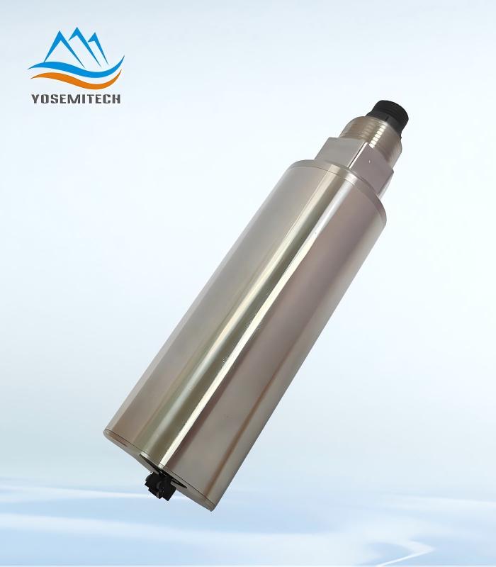 <b>Y516-C自清洁水中油传感器</b>
